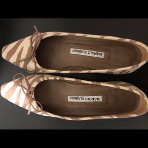 Designer Manolo flats